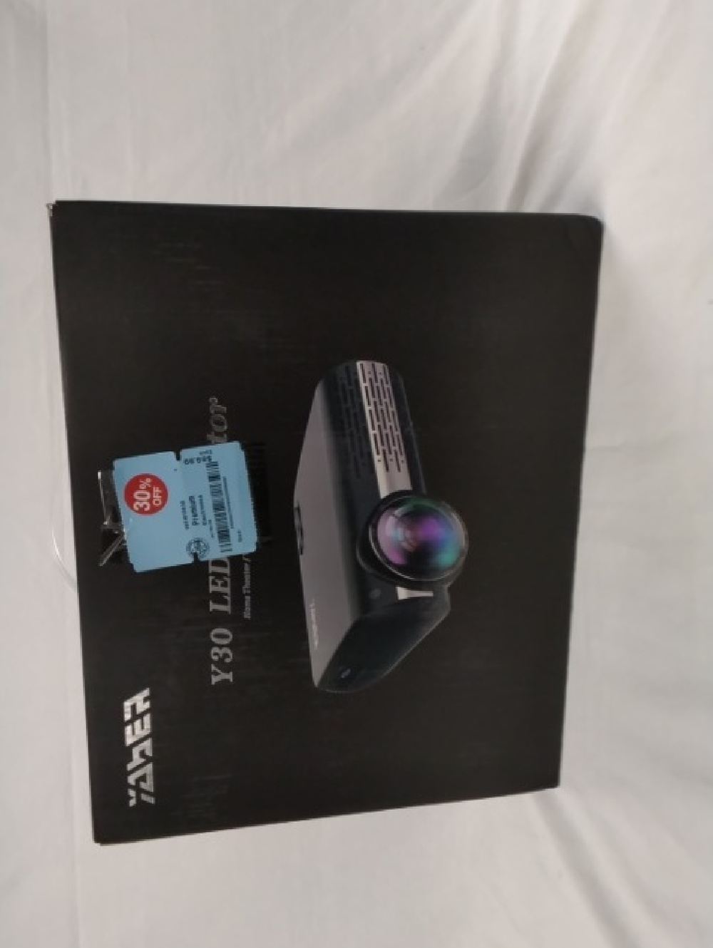 Y30 LED Projector - Black